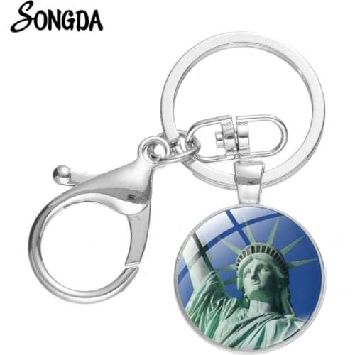 Statue of Liberty Pendant Keychains Glass Dome Statue of Liberty Art Picture Keyring Holders Men Women Tourist Souvenir
