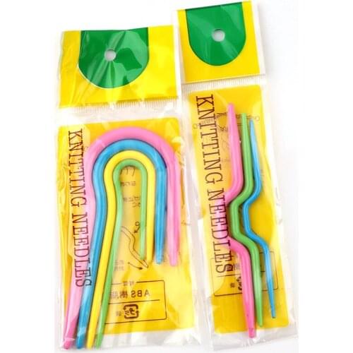 1Set Mix Color 4.6x10cm & 1.5x10.9cm Colorful Plastic Knitting Needles Sewing Tools Needlework Knitting Craft For Child Colothes