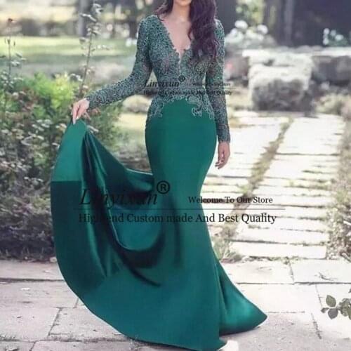 Green Muslim Evening Dresses 2020 V-neck Mermaid Long Sleeves Lace Islamic Dubai Saudi Arabic Elegant Long Formal Evening Gown