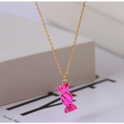 European and American niche design cute style small fresh pink candy necklace clavicle chain lady gift