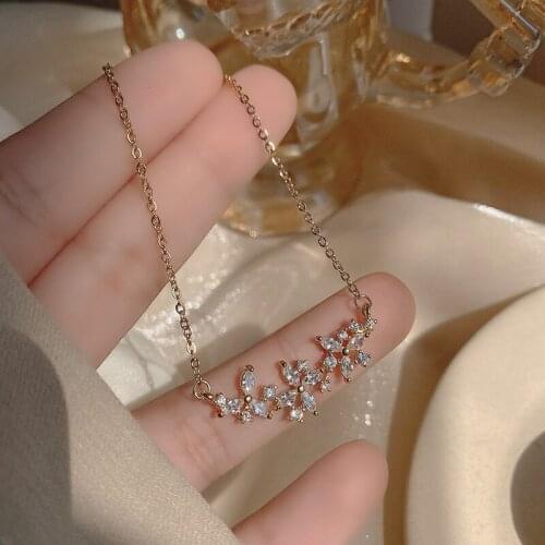 Four Leaves Flowers Zircon Crystal Gold Chokers Necklaces for Women 2021 Korean Fashion Titanium Jewelry Charm Clavicle Chain