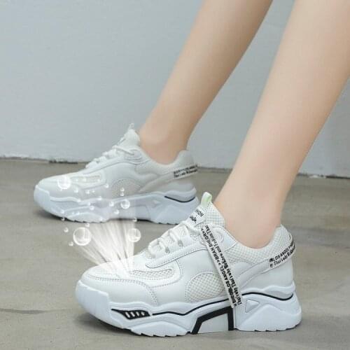 2021 Spring Female Thick Bottom Sneakers Stitching Color Round Toe Platform Shoes Women Flats Casual Shoes Ladies Running Shoes