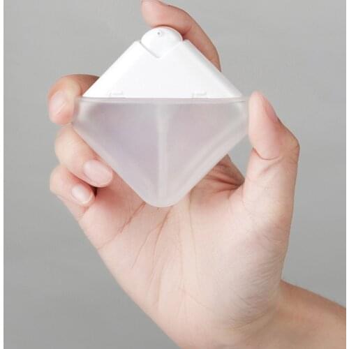 28ml Card Shape Plastic Perfume Spray Bottles Lotion Bottling Flat Type Portable Moisturizing Sprayer Box Empty Travel Bottle