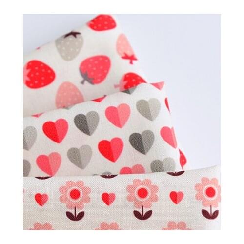 100*145cm Strawberry Flower Love Print Cotton Fabric Clothing Skirt Tablecloth Handmade DIY Fabric
