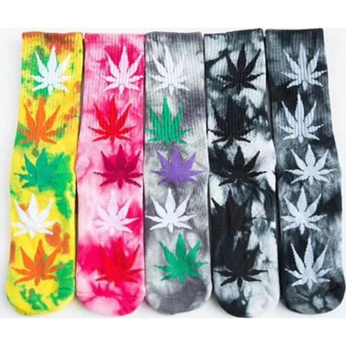 2021High Quality Tie-Dyed Maple Leaf Socks Long Fashion Weed Socks Men Skateboard Hiphop Socks Meias Man Socks 1 Pair