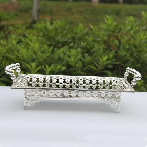 Free Shipping Luxury Shiny Silver Finish Metal Tray Hollow Snack plate Cake Stand