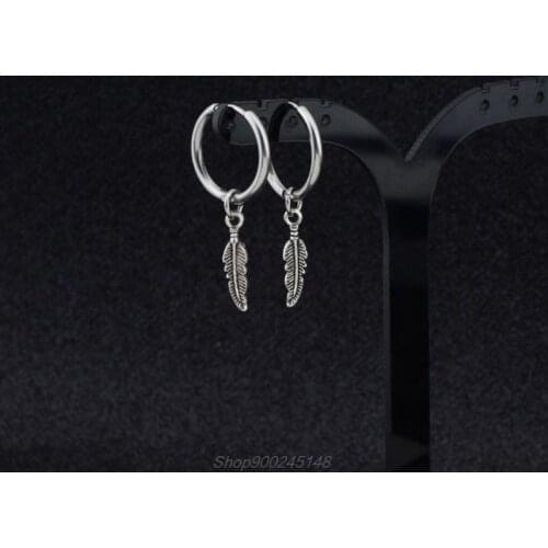 Hip Hop Kpop Leaf Titanium Feather Pendant Hoop Earrings Korean Jewelry M17 21 Dropshipping