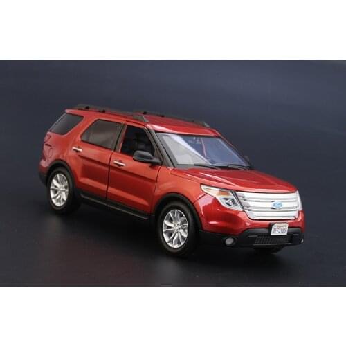 Motormax 1:18 Ford Explorer SLT 2015 SUV Simulation die-casting collection alloy car model ornaments