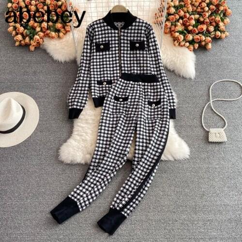 2021 New Spring Autumn Fashion stand collar long sleeve single breasted knitted Top + high waist leisure Plaid Pants 2-piece set