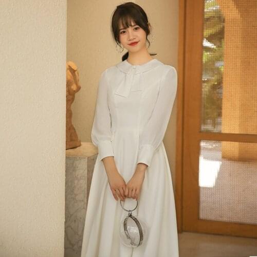 Women French Formal Bridal Dress Round Neck A Line Wedding Dress 2021 Elegant Simple White Satin Long Sleeve Party Gowns