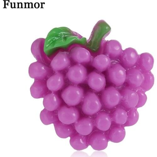 Funmor Small Grape Brooch Fruit Plastic Corsage For Women Girls Routine Holiday Accessories Dress Collar Ornaments Joias Gifts