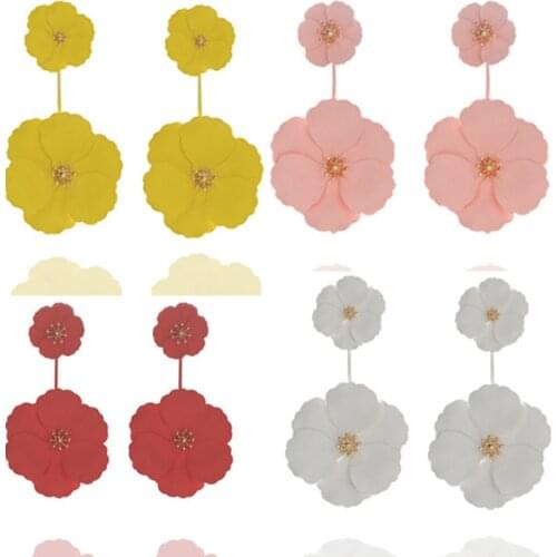 Earrings Fresh Design Fashion Earrings Jewelry Size Flowers Pearl Earrings Temperament Flowers Jewelry Party Gifts Summer New