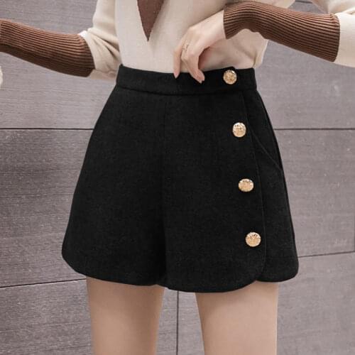 Yunyiwa Women's Wool Shorts