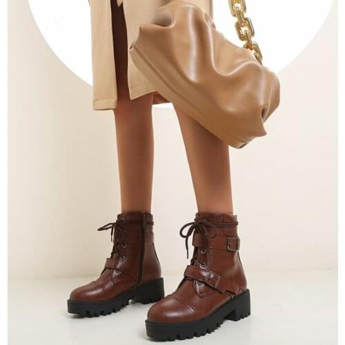 2021 Autumn New Boots Womens Lace-up Round Toe Womens Boots British Style Side Pull Buckle Short Boots Platform Womens Boots