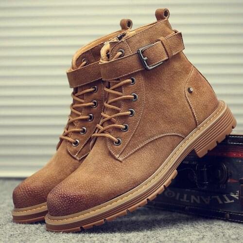 Autumn new Men Retro Leather boots Wild high-top desert tooling shoes Mens lace-up booties Martin boots C22-44