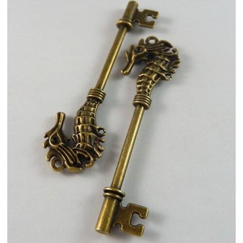5pcs/pack Key Shape Punk Man Personality Antique Bronze Tone Seahorse Key Alloy Charms Pendant Jewelry Making 71*19*5mm 50329