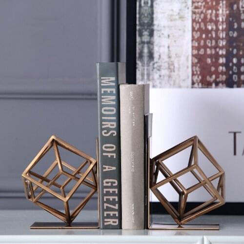 Modern Minimalist Golden Geometric Metal Decoration Model Room Living Room Wine Cabinet Desk Home Soft Decorations Ornaments