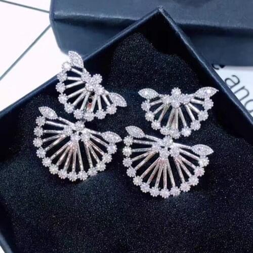 Mini size AAA cubic zirconia unique Imitation pearls 2 separate fan shaped flower stud earrings for women brincos accessories