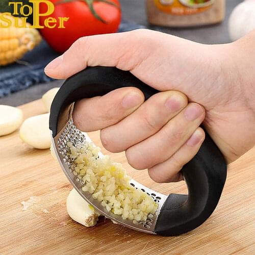 New Design 1pcs Stainless Steel Garlic Presses Manual Crusher Chopping Garlic Tools Curve Fruit Vegetable Tools Kitchen Gadgets