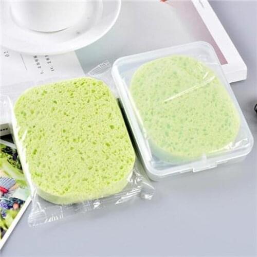 2 Pieces of Soft Sponge Powder Puff Face Pad Green Womens Facial Cleansing Sponge Puff Cosmetics Exfoliating Makeup Tool