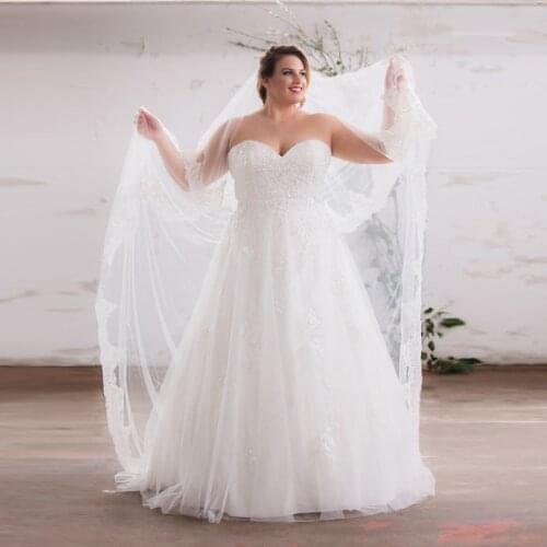 Elegant Sweetheart Neckline Plus Size Wedding Gown A-line Sweep Train Appliqued Corset Bridal Gown Vestido de Novia