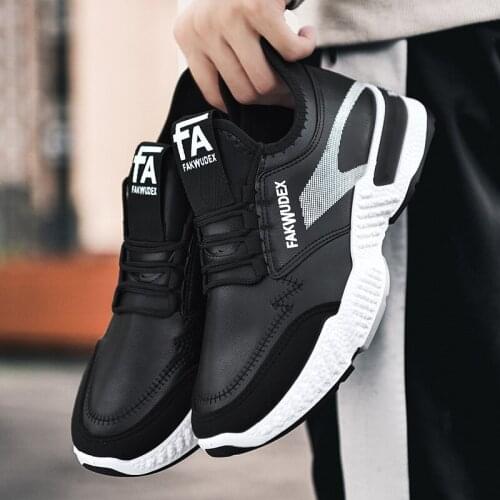 Zapatillas Hombre Black Sneakers 2021 Platform Shoes Men Fashion Breathable Male Sneakers Casual Non-Slip Trendyol Mens Shoes