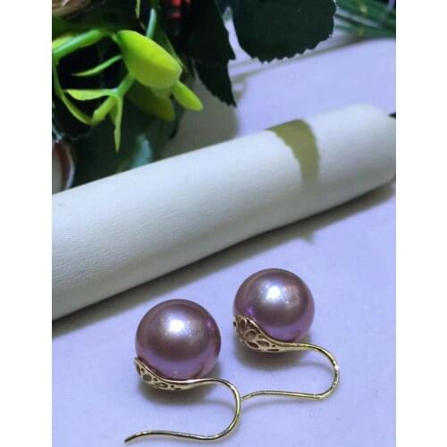 Charming 9-10mm south sea round lavender pearl earring 14k