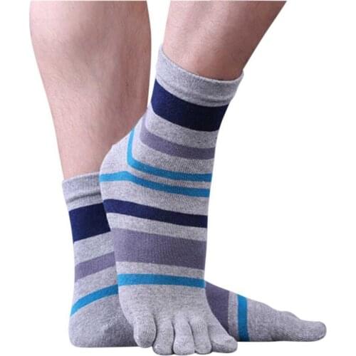 1 Pairs Men Boy Cotton Sports Socks Five Finger Toe Striped Warm Football Basketball Profession Outdoor Running Sports Socks