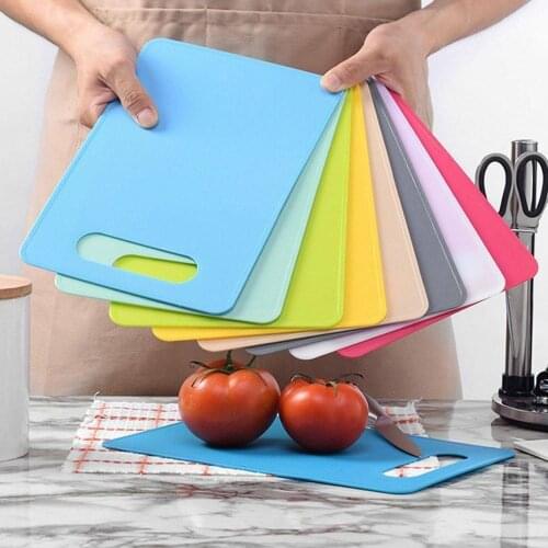 Non-slip Cutting Board Plastic Cut Chopping Block Anti Bacterium Vegitable Chopping Board Hang Hole Food Slice Kitchen Tools