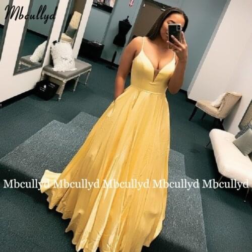 2021 Elegant A Line Yellow Prom Dresses With Pocket Spaghetti Strap V neck Satin Long Evening Gowns robes de bal