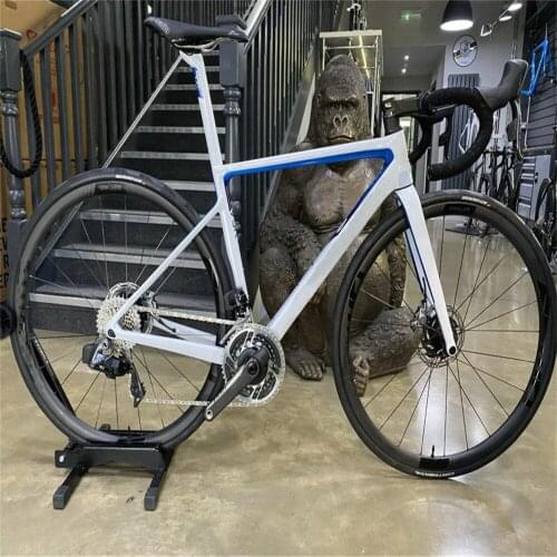 DISC Carbon Bike DISK V3RS White Road Carbon Complete Bike with DISC r7020 groupset Carbon Disc Road wheelset