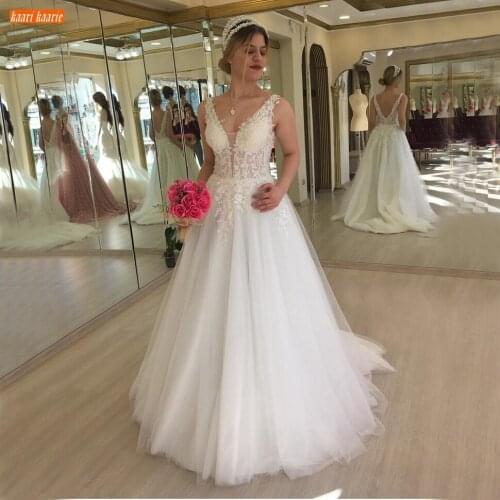 Kaari Kaarie V-neck Wedding Dresses