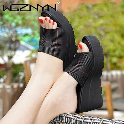 2021 Fashion Flip Flops Women Shoes Slippers Platform Summer Shoes Open Toe Wedges Sandals Ladies Shoes Women Plus Size 35-40