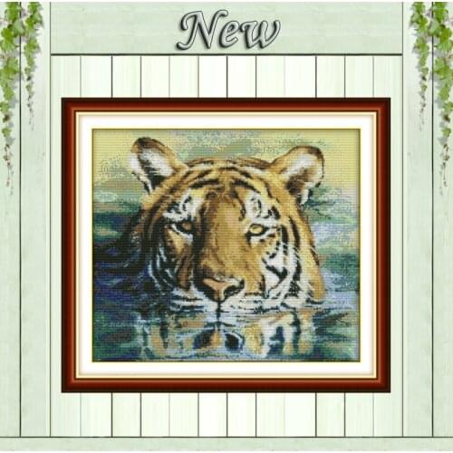 A tiger in water Drawing painting,Counted printing on the canvas DMC 14CT 11CT DIY Cross Stitch Needlework kits Embroidery Sets