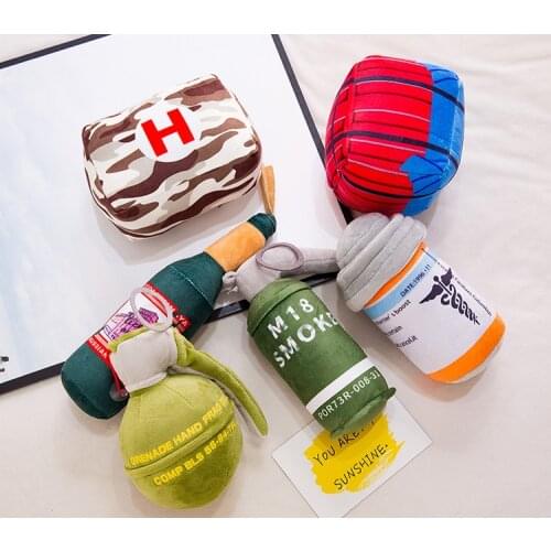 Game PUBG Signal Gun Keychain Playerunknowns Battlegrounds Weapons Alloy Cosplay Props Alloy Armor Model Key