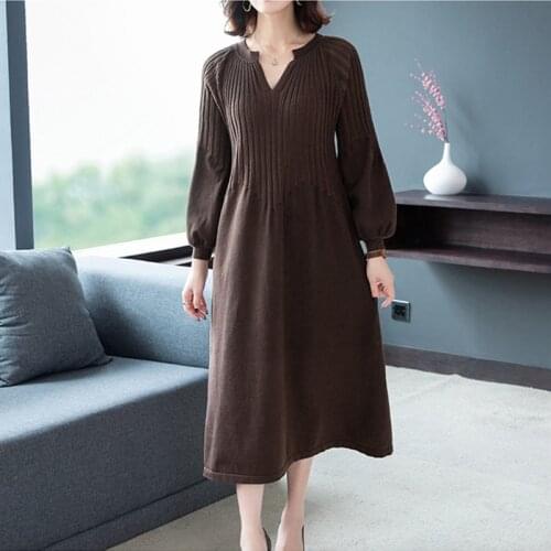 Lamtrip Unique Feminine Dark Coffee Color Retro French Girl Chic Knitting V-Neck Long Sleeve Basic Dress Mori 2020 Winter