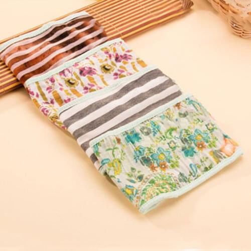 Fashion Dog Diapers Tighten Strap Physiological Underwear Wrap Belly Band Nappy Pants Pets Sanitary Briefs Pet Clothes HE