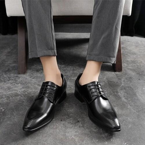 High Quality Italian Oxford Shoes Fashion Brogue Men Leather Formal Dress Shoes Man Comfortable Office Party Footwear