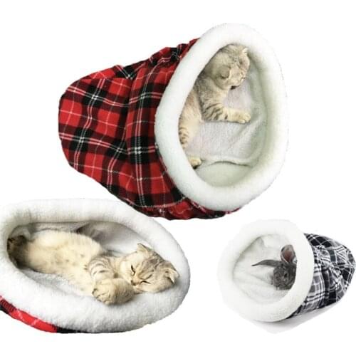 Winter Warm Soft Short Plush Christams Cap Shape Pet Sleeping Bag Puppy Dog Cat Cage Rabbit Kitty Bed Play Toy Gift