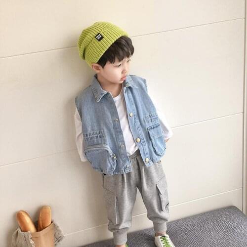 Boy handsome vest spring dress baby new vest childrens Korean pocket denim casual top 3 pieces set