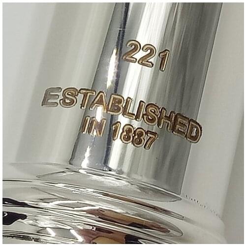 Free Shipping Flute 221 Silver Plated Professional Flute Instrument Intermediate Student Flutes C Leg 16 Holes Closed E Key