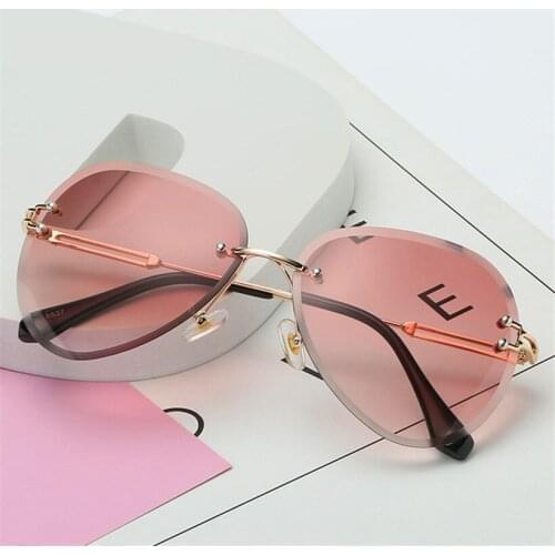 Rimless Sunglasses Women Fashion Designer Sun Glasses Metal Farme Gradient Shades Cutting Lens Famale Goggles UV400