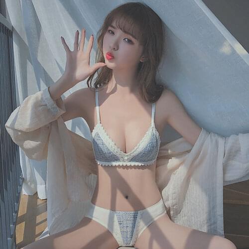 Japan South Korea sweet rims-free underwear women small breasts gather to show big expansion-proof adjustable bra underwear set