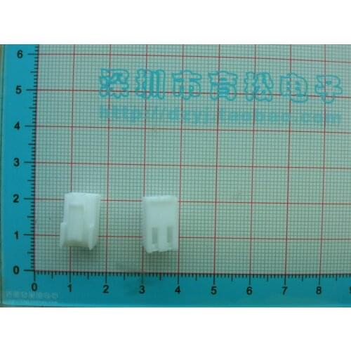 Plastic shell VH3.96-2P plug spacing 3.96 plug-in connector connector 100pcs