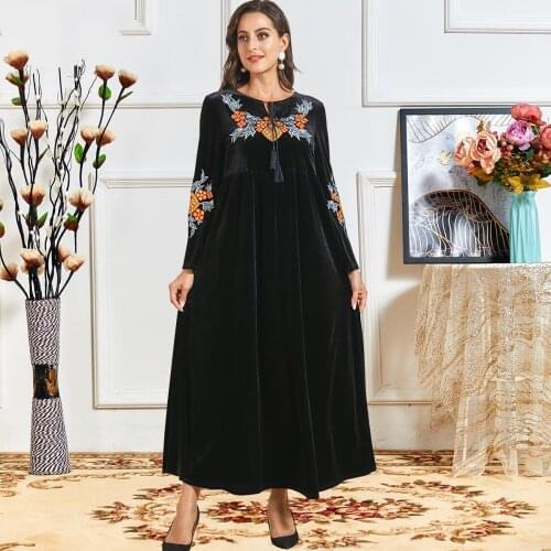 Elegant Winter Velvet Muslim Dress Women Moroccan Kaftan Kimono Jubah Long Robe Abaya Islamic Clothing Turkey Hijab Arabic Dress