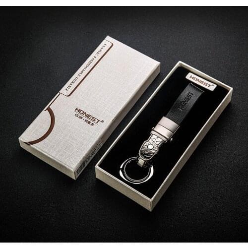 Leather Car Key Chain LED Lights Keyring Auto Leopard Key Ring for Mazda Jeep Volvo Toyota Camry Dodge Suzuki Sx4 Honda Keychain