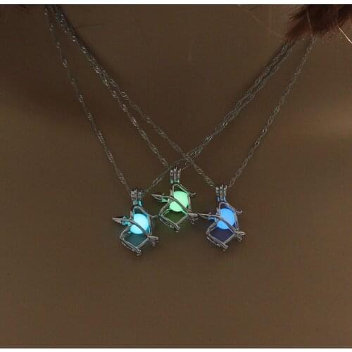 ALLNEWME Trendy Luminous Beads Pendant Necklace for Women 2021 New Design Beading Twisted Chain Chokers Necklaces Pendientes