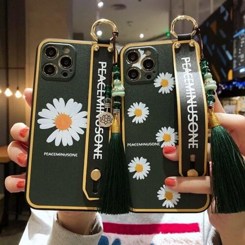Phone Holder Case For iphone XR X Xs 11 12 Pro Max SE 2020 7 8 6s plus 12 mini Soft TPU Neck Wrist Strap Lanyard Tassel Cases