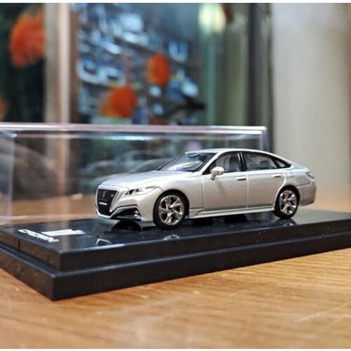 Diecast 1/64 Scale Toyota CROWN RS Advance 2.0 Alloy Car Model 15 Generation Adult Collection Gift Display Vehicle Toys