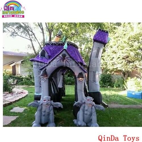 Ghost and skull design dead tree yard decoration house, inflatable haunted castle combo for Halloween holiday